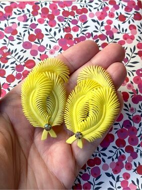 Vintage W. Germany soft citrus yellow plastic feather clip-on earrings w/ AB